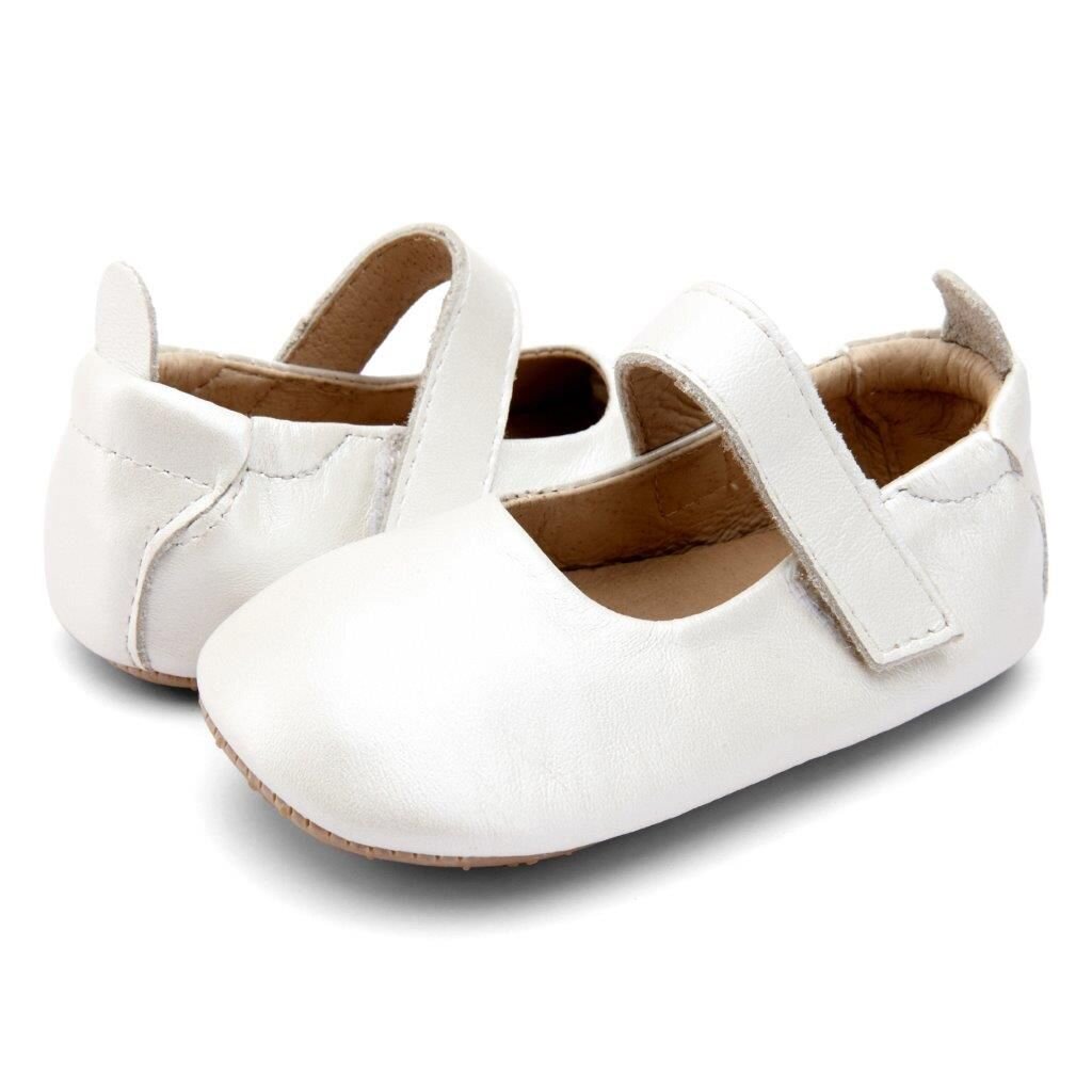 Baby hot sale dolly shoes