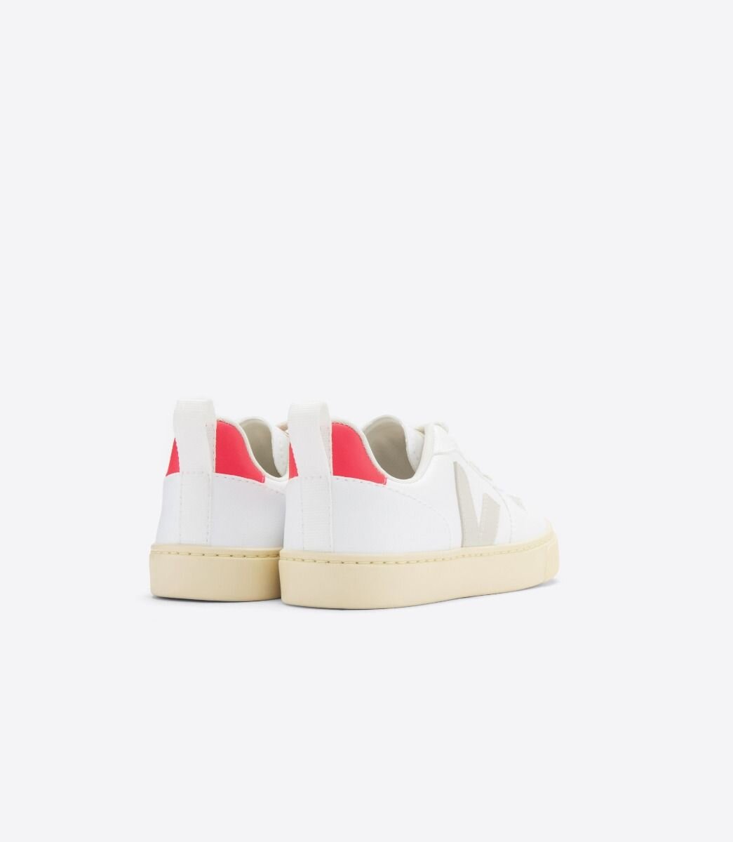 Veja on sale vegan v10